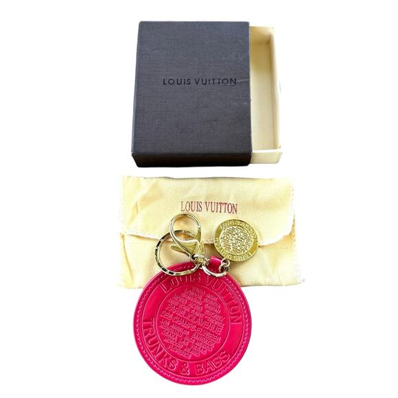 Louis Vuitton Porte Cles Rond Trunks & Bags Key Chain Charm - Picture 1 of 5